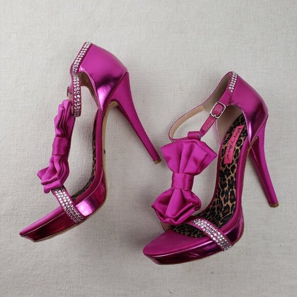 Betsey Johnson Stiletto Heels Strappy Fuschia Pink Rhinestone Bow Size 6.5 - Picture 4 of 14